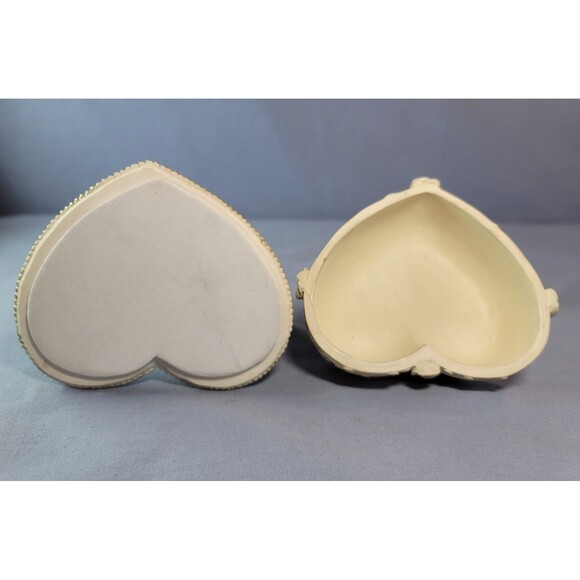 Cherub Trinket Heart Box Bisque Angel w/ Roses Jewelry Valentine Carved Case - Picture 6 of 12